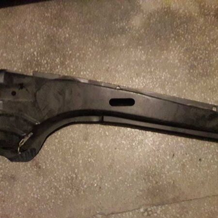 Focus Ön Çamurluk İç Destek Saçı Sağ 1998-2005 Orjinal