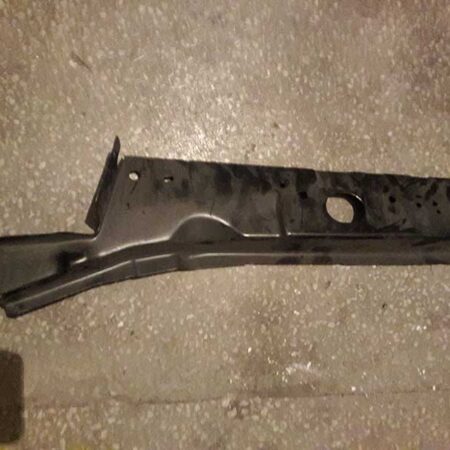 Focus Ön Çamurluk İç Destek Saçı Sol 1998-2005 Orjinal