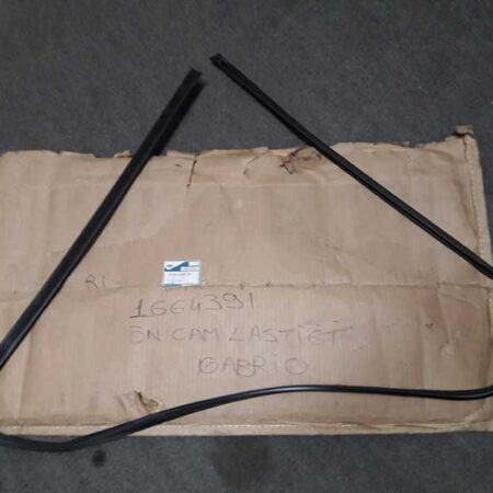 Escort Ön Cam Lastiği Cabrio 1993-2000 Orjinal