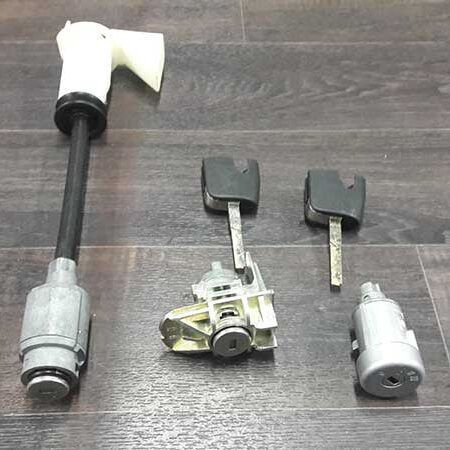 C-Max Kilit Seti Takım 2008-2010 Orjinal