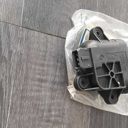 Fiesta Kalerüfer Kumanda Motoru 1996-2001 Orjinal